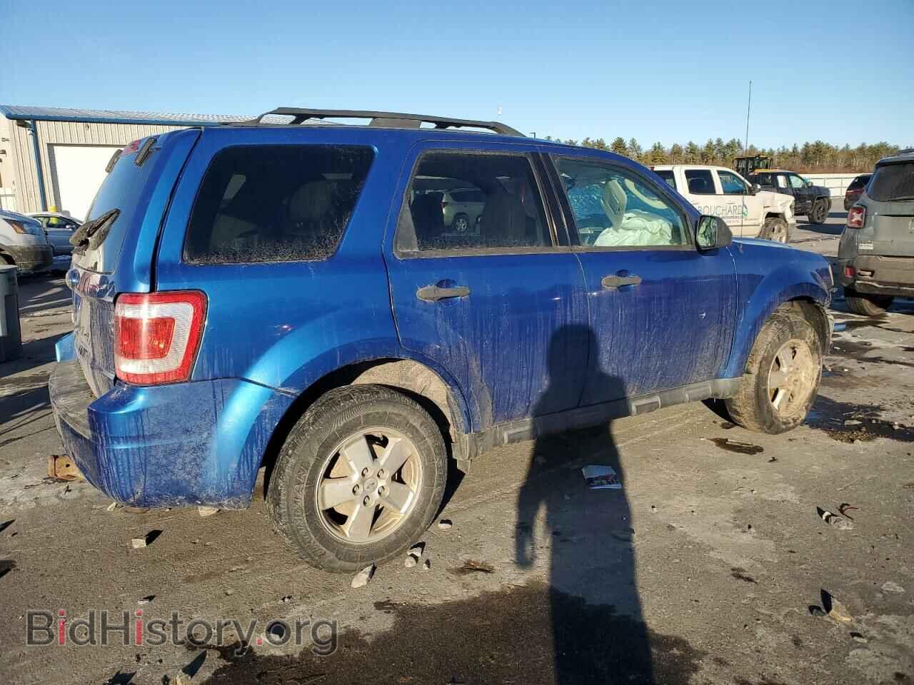 2011 FORD ESCAPE - VIN: 1FMCU9D77BKC54918 - Фото 3