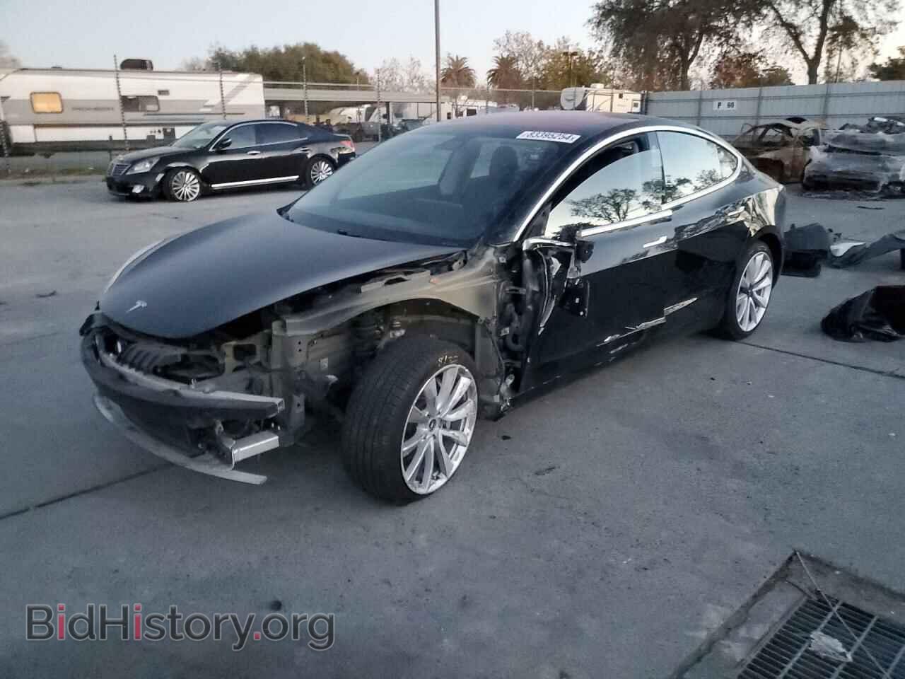 Фотография 5YJ3E1EA7JF015037 - TESLA MODEL 3 2018