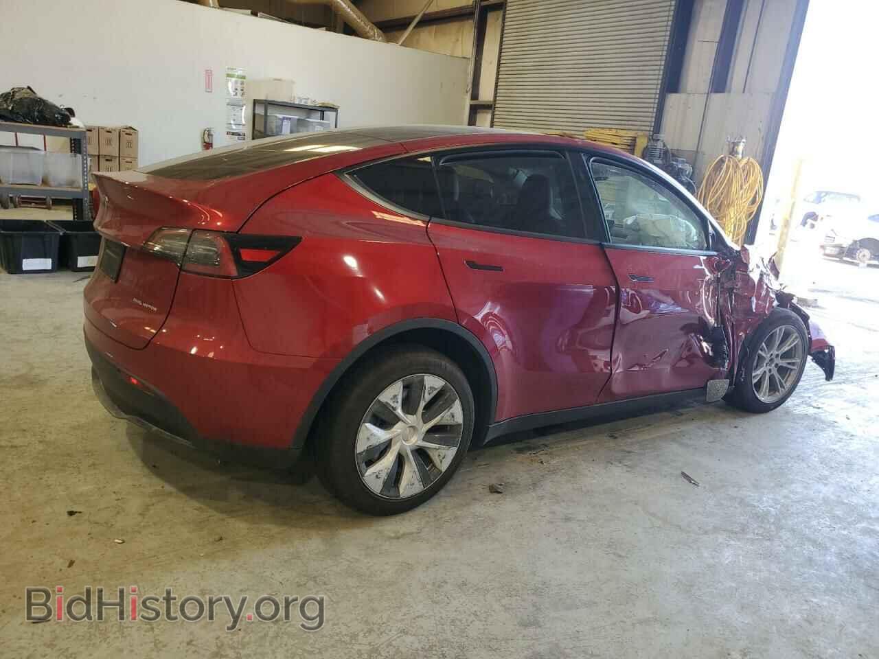 2024 TESLA MODEL Y - VIN: 7SAYGDEEXRF043367 - Photo 3