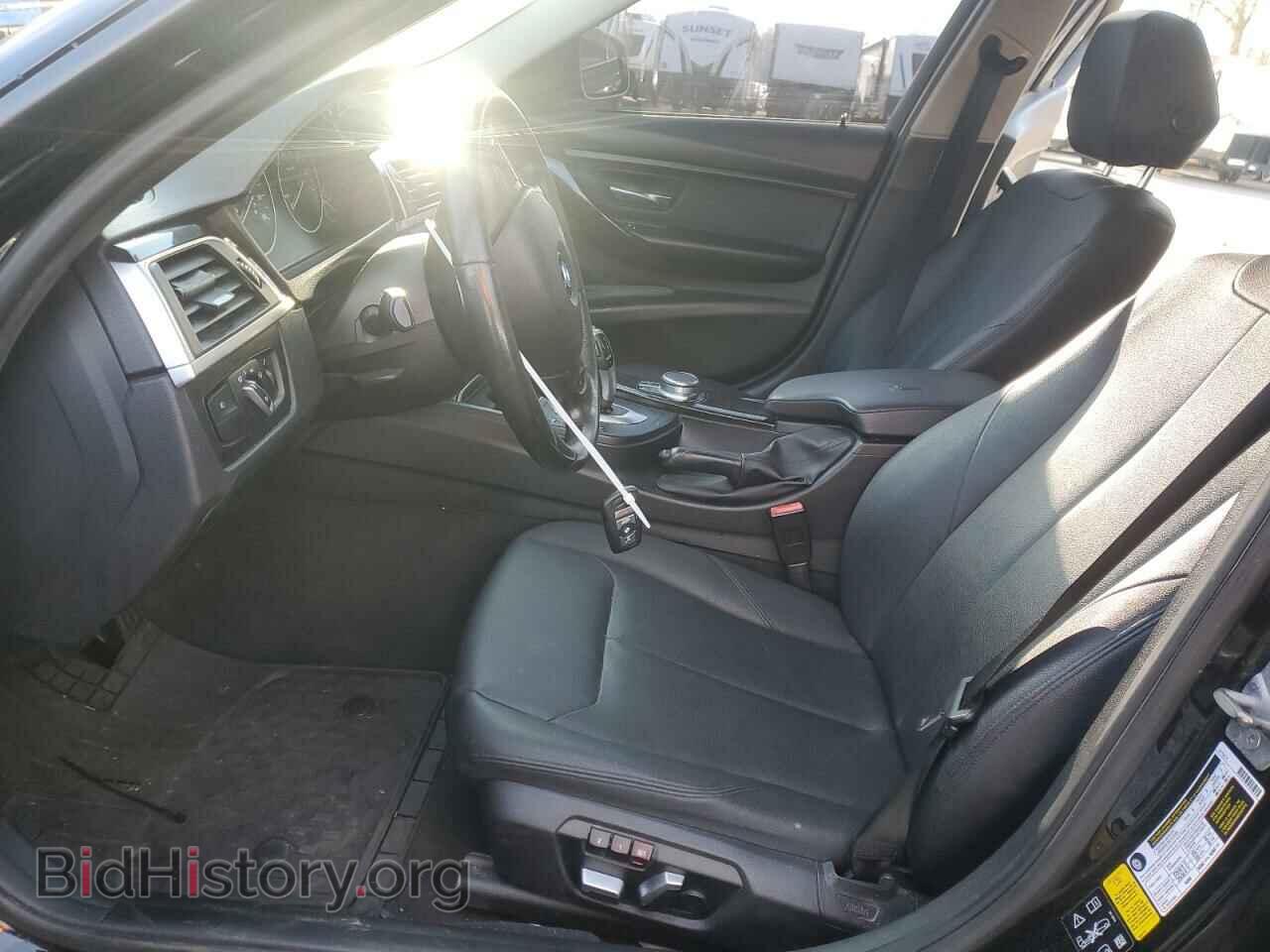 2017 BMW 3 SERIES - VIN: WBA8A3C33HK693196 - Фото 7