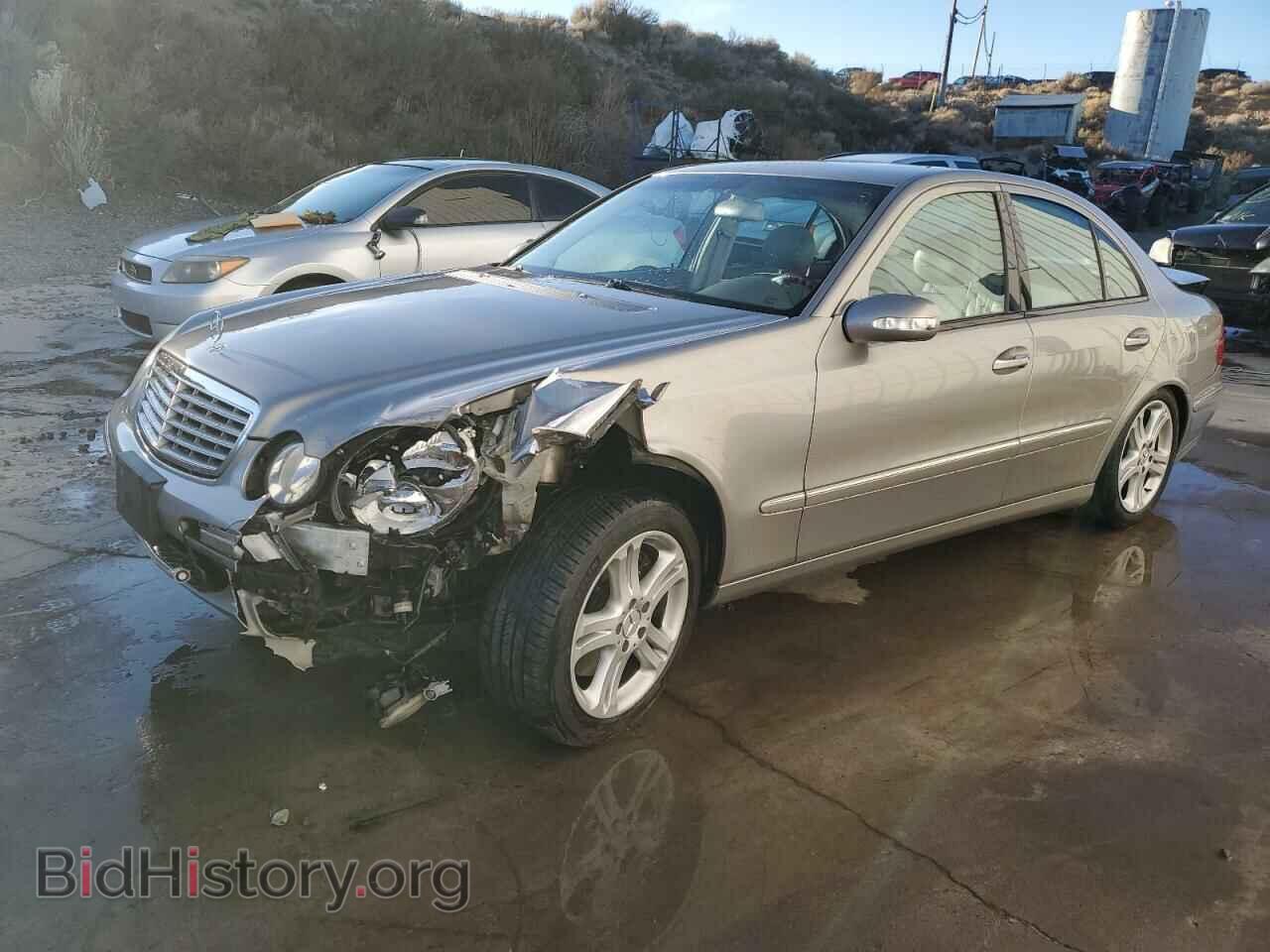 Фотография WDBUF83J45X166828 - MERCEDES-BENZ E-CLASS 2005
