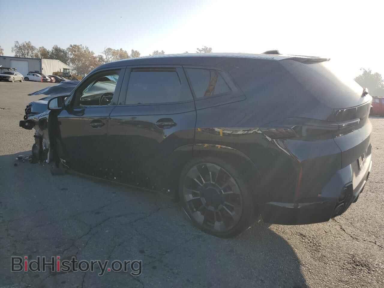 2023 BMW XM - VIN: 5YM23CS0XP9R77853 - Фото 2