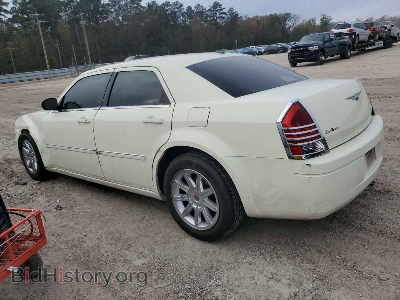 2007 CHRYSLER 300 - VIN: 2C3LA43R97H869251 - Фото 2