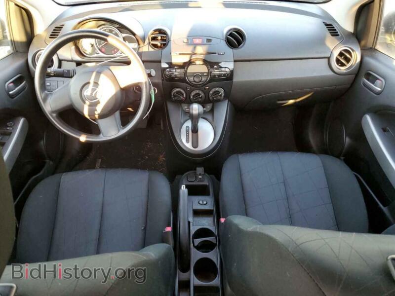 2014 Mazda 2 (VIN JM1DE1KZ6E0184808) — photo 8 of 12