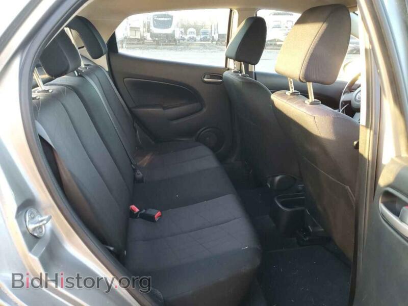2014 Mazda 2 (VIN JM1DE1KZ6E0184808) — photo 10 of 12