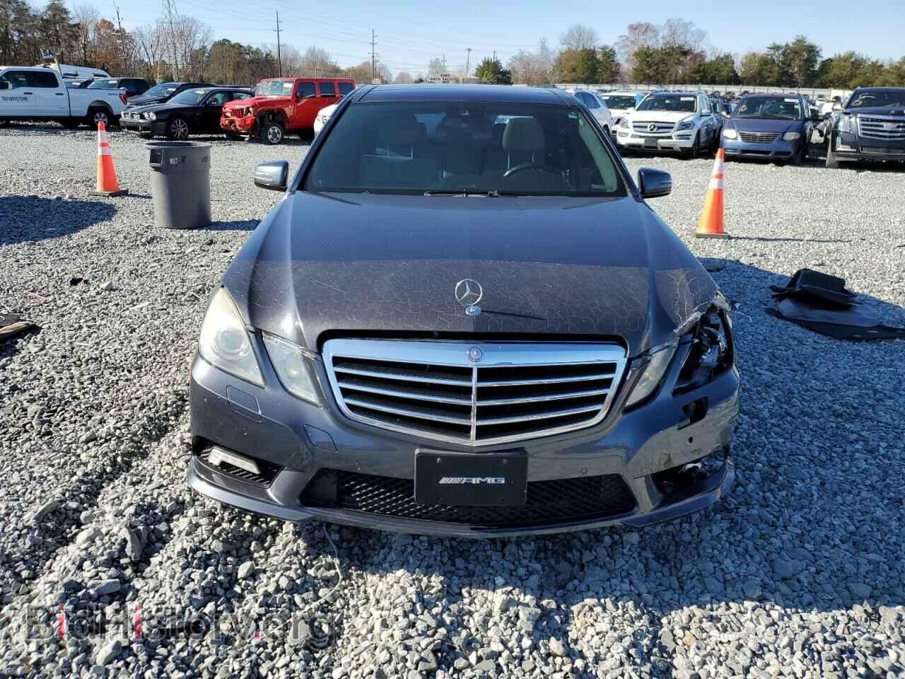 2011 MERCEDES-BENZ E-CLASS - VIN: WDDHF8HB8BA305027 - Фото 5