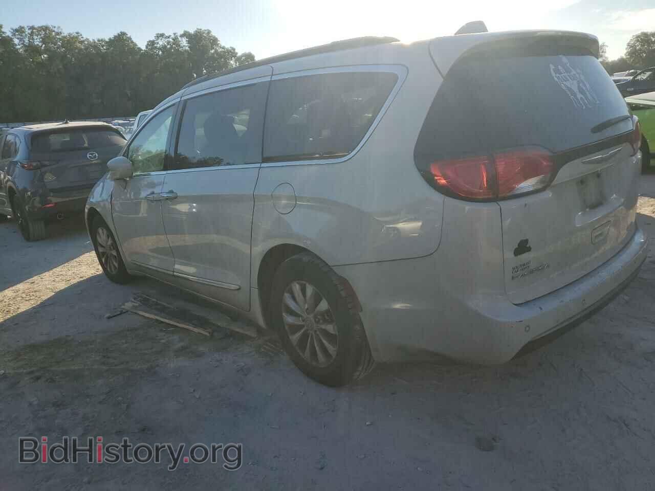 2017 CHRYSLER PACIFICA - VIN: 2C4RC1BG6HR583335 - Фото 2