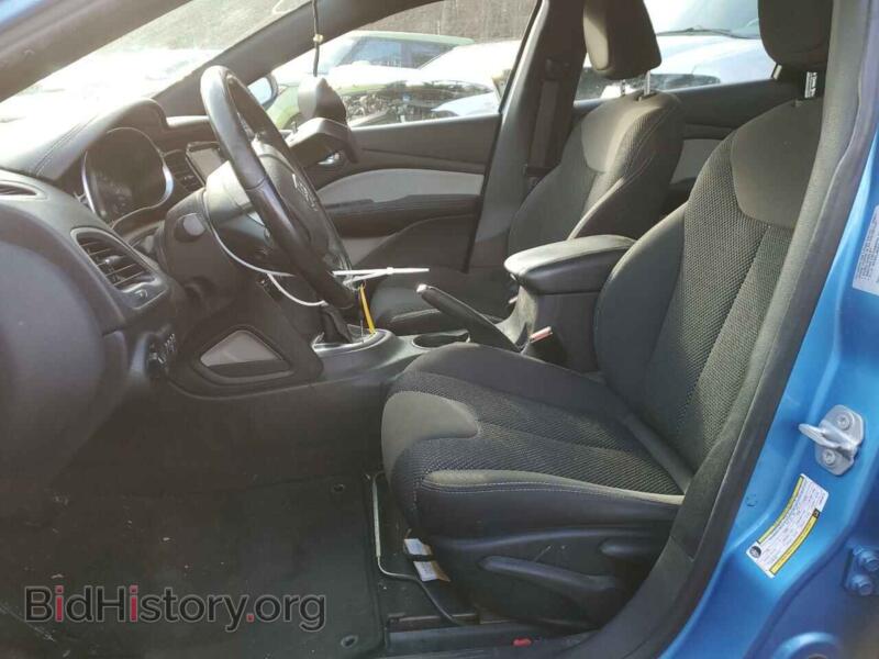 2016 Dodge DART (VIN 1C3CDFFA2GD820673) — photo 7 of 12