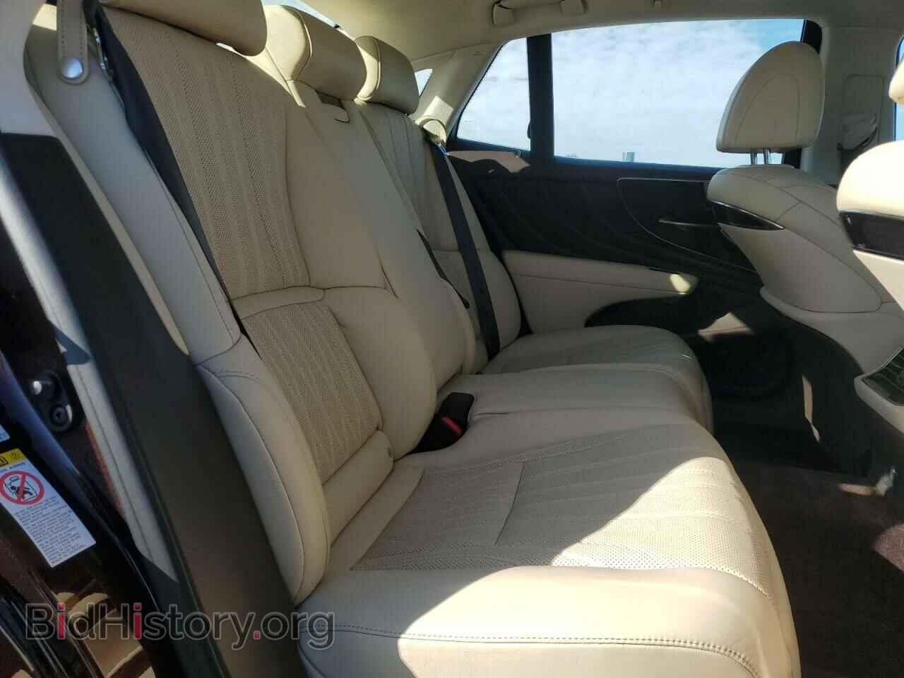 2019 LEXUS LS500 - VIN: JTHC5LFF7K5005762 - Фото 10
