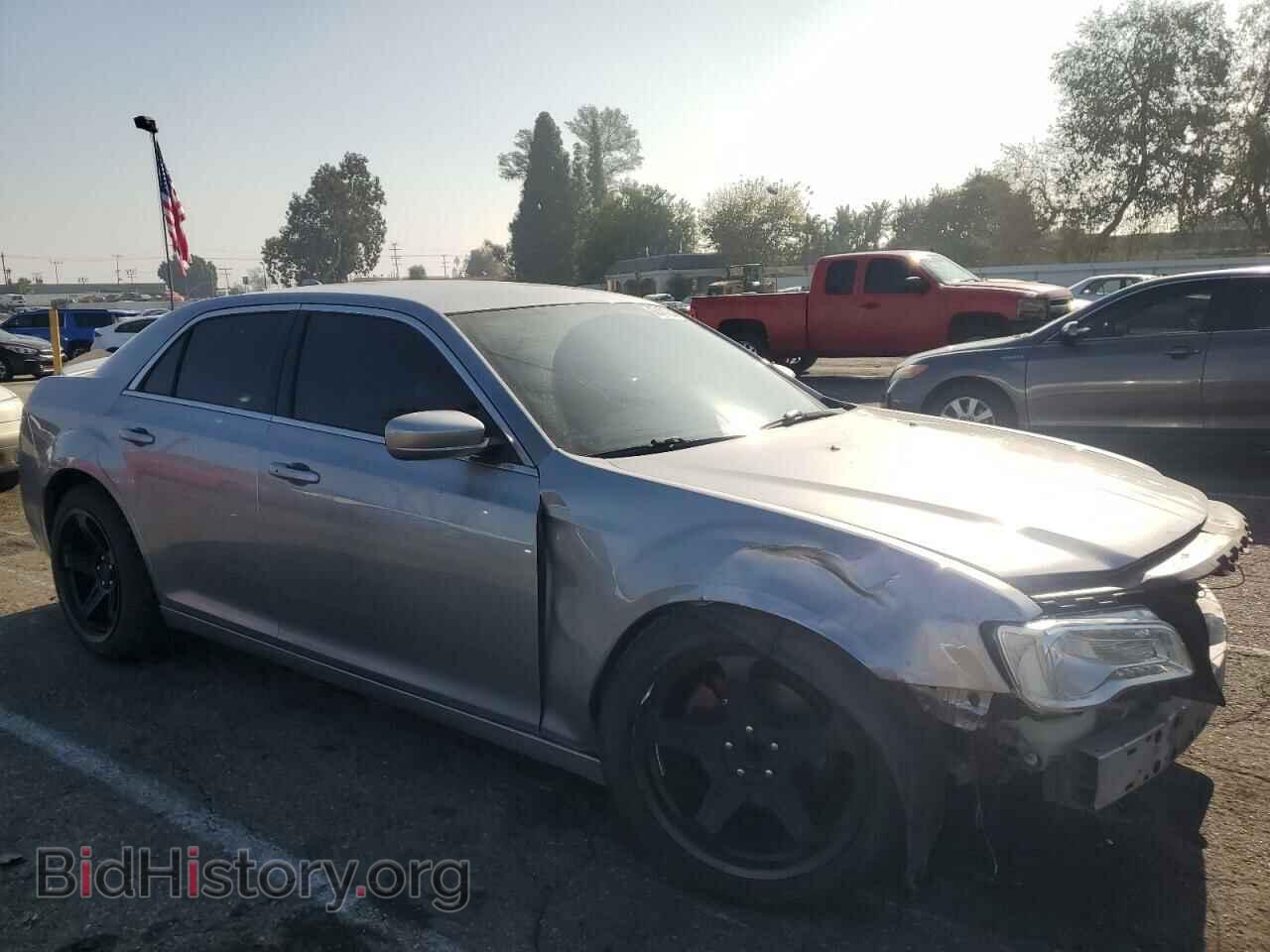 2016 CHRYSLER 300 - VIN: 2C3CCAAG4GH175657 - Фото 4