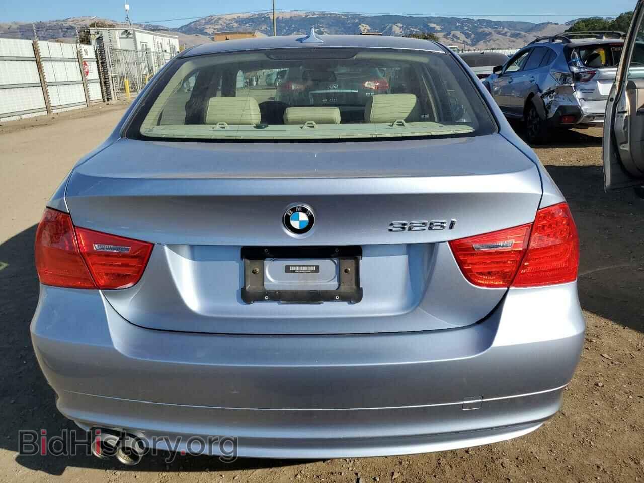 2011 BMW 3 SERIES - VIN: WBAPH5C50BF093286 - Фото 6