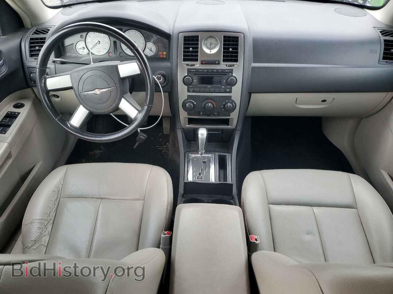2007 CHRYSLER 300 - VIN: 2C3KA53G57H683402 - Фото 8