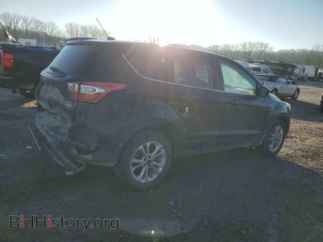 2017 FORD ESCAPE - VIN: 1FMCU0GD1HUC95362 - Фото 3