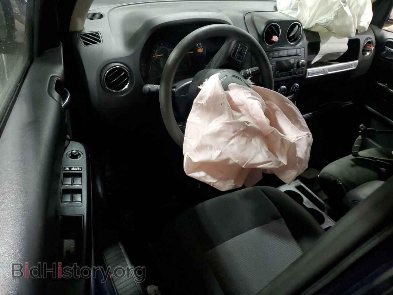 2016 JEEP COMPASS - VIN: 1C4NJDBB1GD734139 - Фото 8