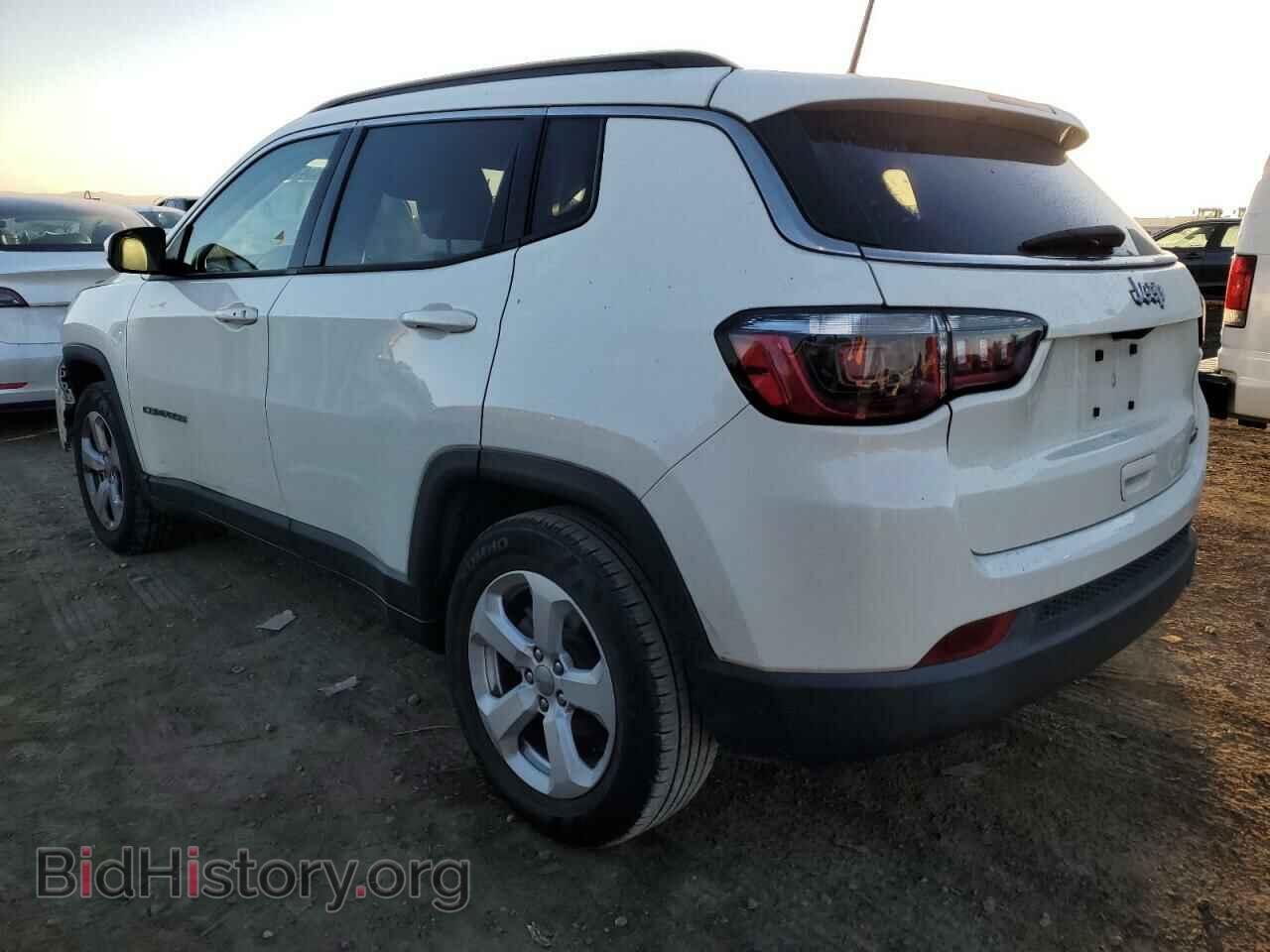 2017 JEEP COMPASS - VIN: 3C4NJCBB3HT669574 - Photo 2