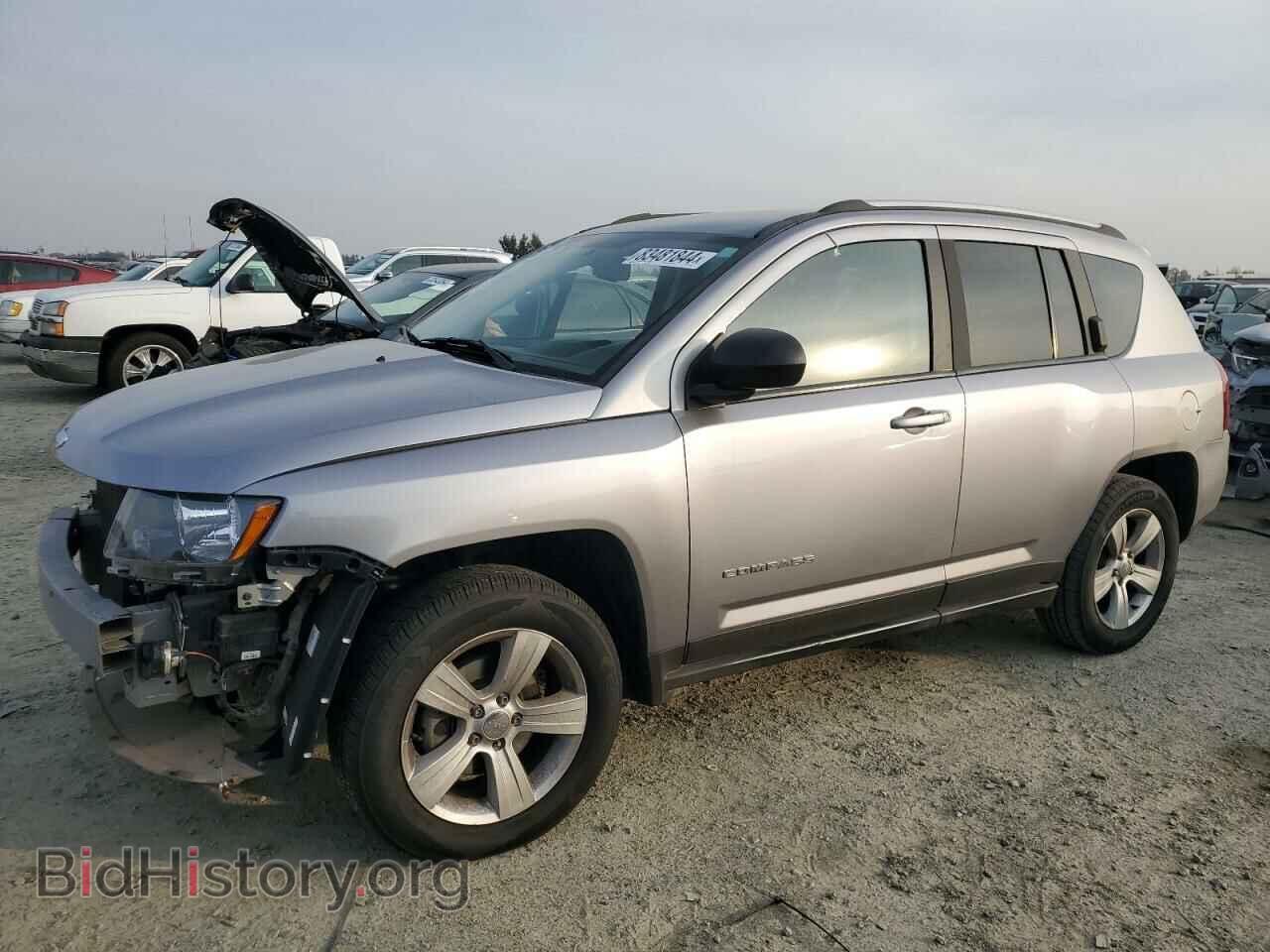 Фотография 1C4NJDBB8HD142898 - JEEP COMPASS 2017
