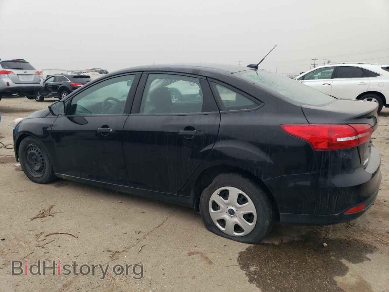 2018 FORD FOCUS - VIN: 1FADP3E27JL287349 - Photo 2
