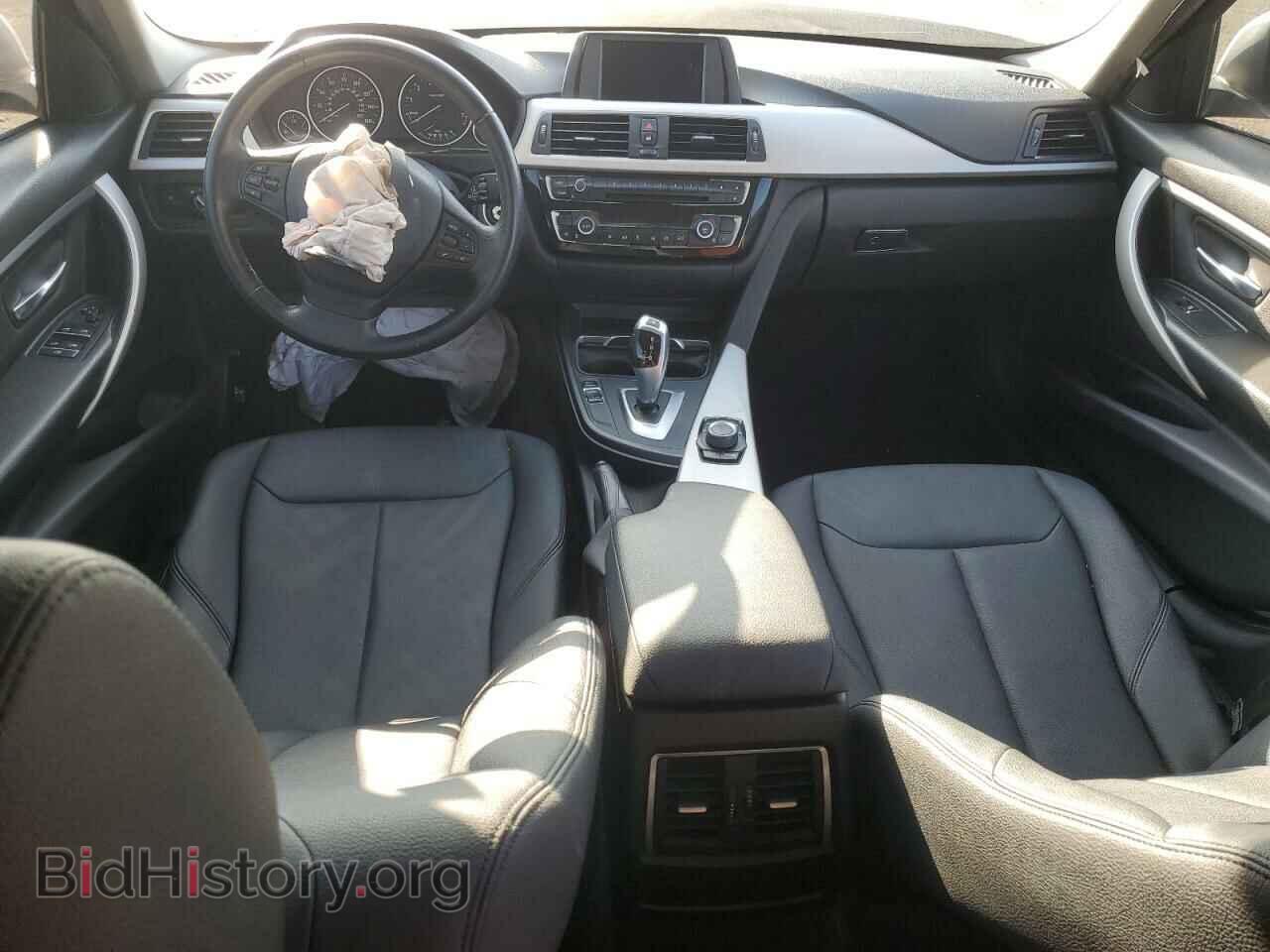 2018 BMW 3 SERIES - VIN: WBA8A9C5XJAC99956 - Photo 8