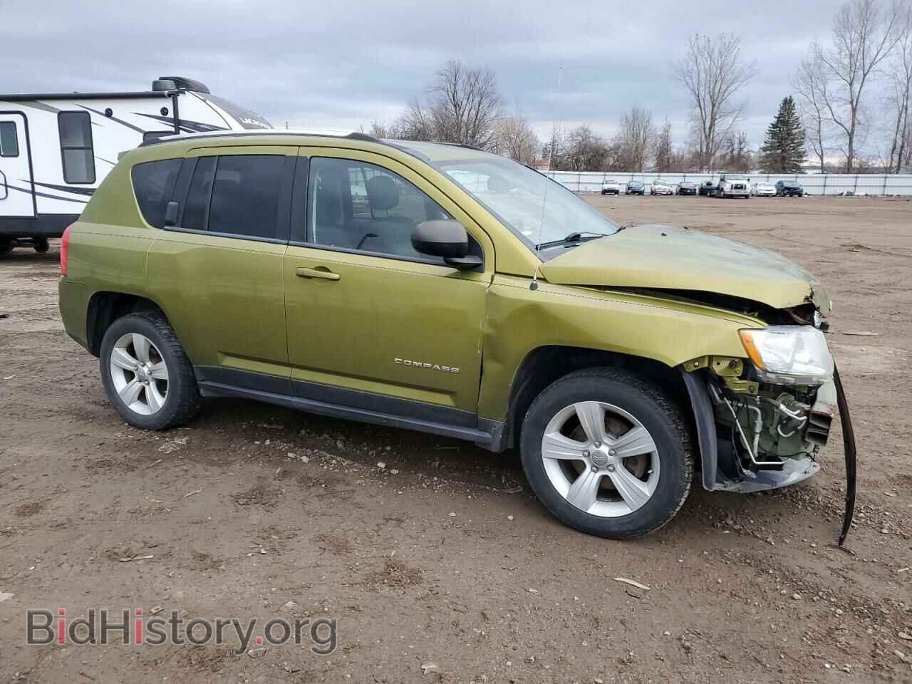 2012 JEEP COMPASS - VIN: 1C4NJDEB2CD563729 - Фото 4