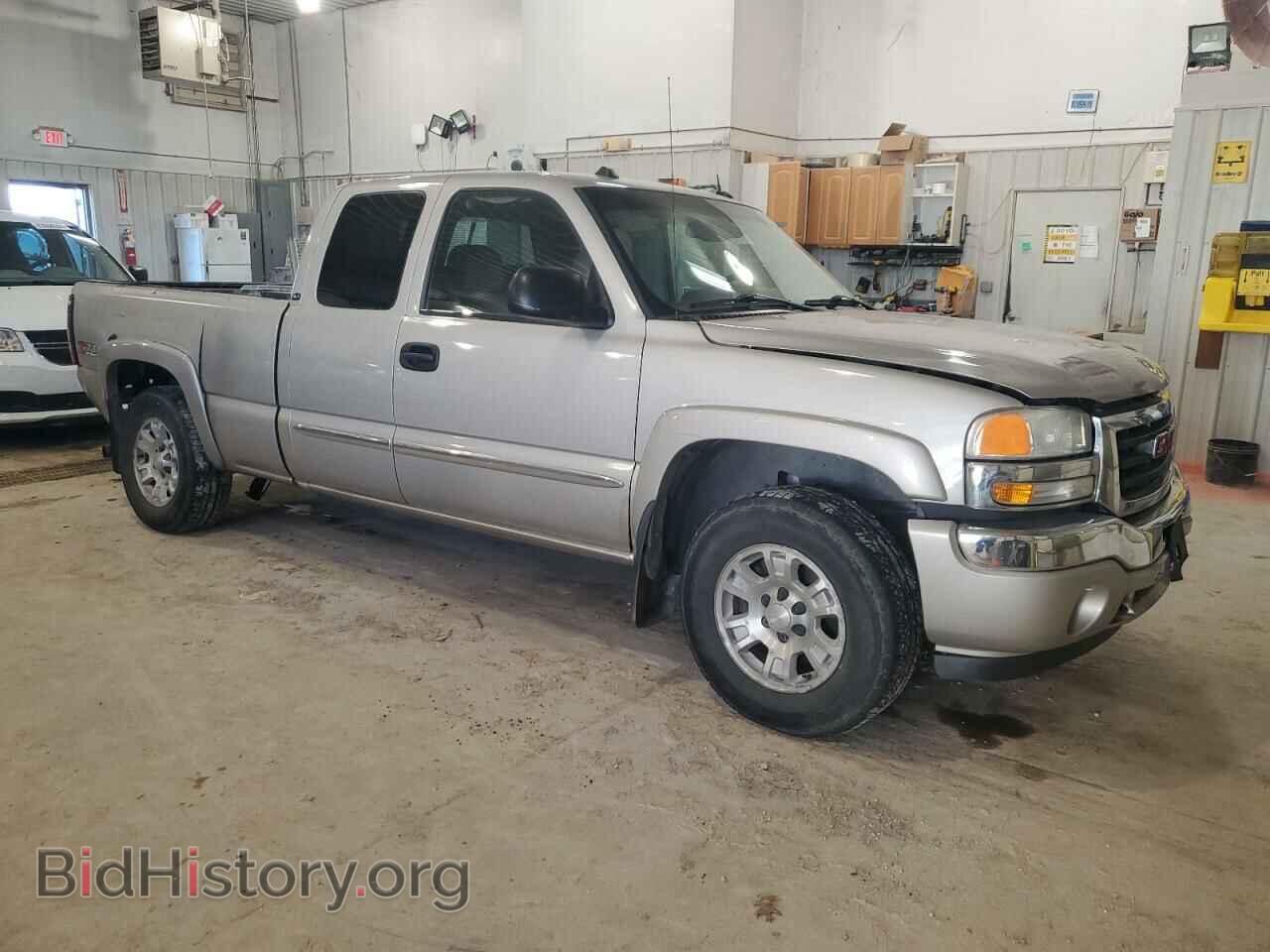 2005 GMC All Models - VIN: 1GTEK19B45E142131 - Фото 4