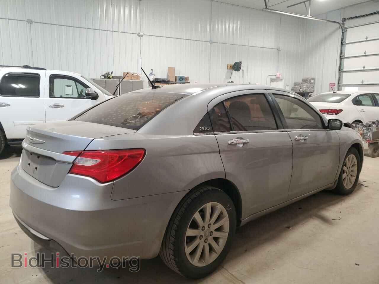 2013 CHRYSLER 200 - VIN: 1C3CCBCG5DN560005 - Фото 3