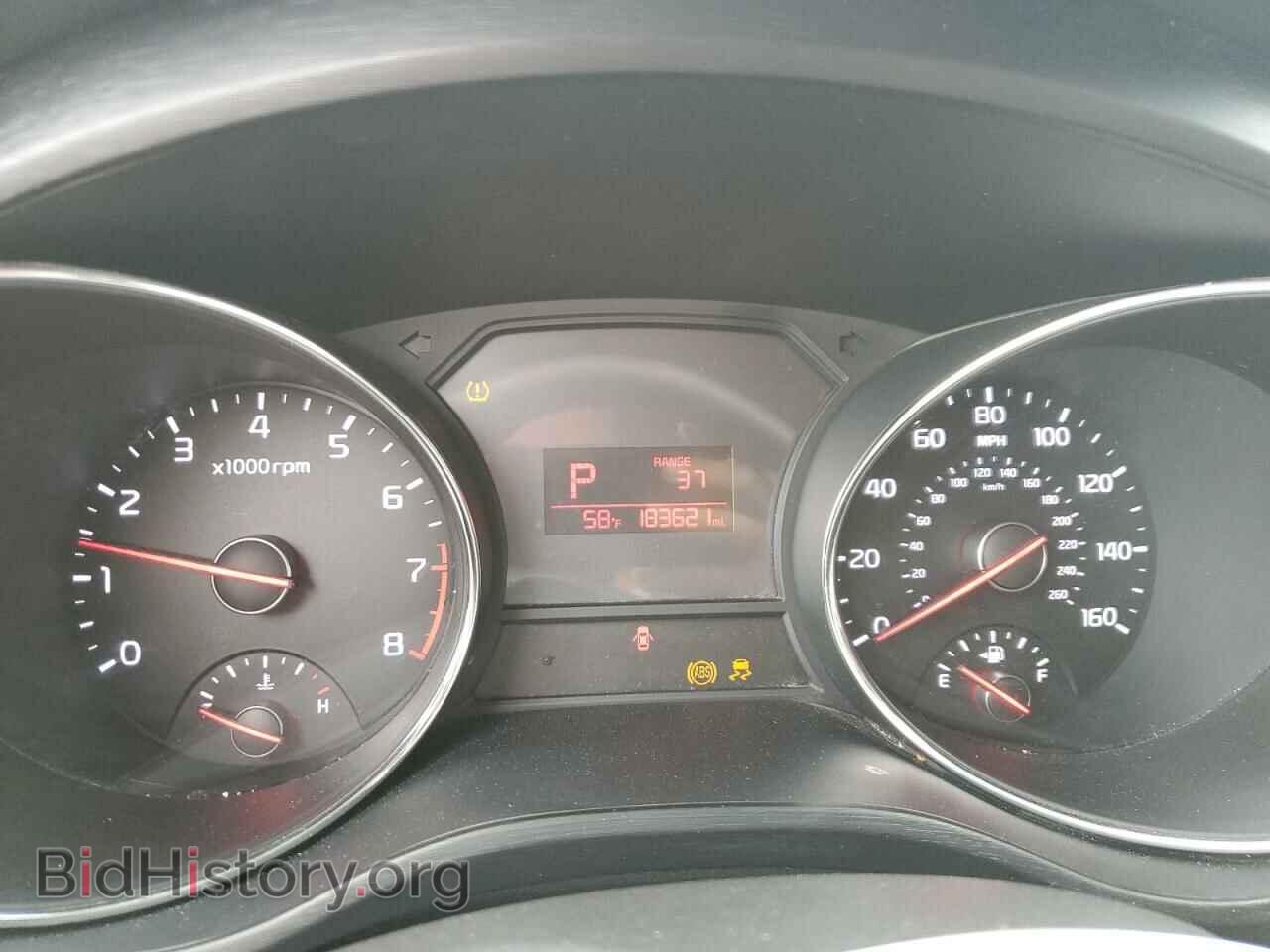 2016 KIA All Models - VIN: KNDMB5C10G6162134 - Фото 9