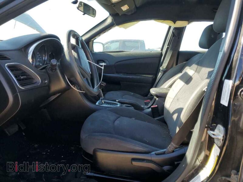 2013 Chrysler 200 (VIN 1C3CCBAB0DN761494) — photo 7 of 13