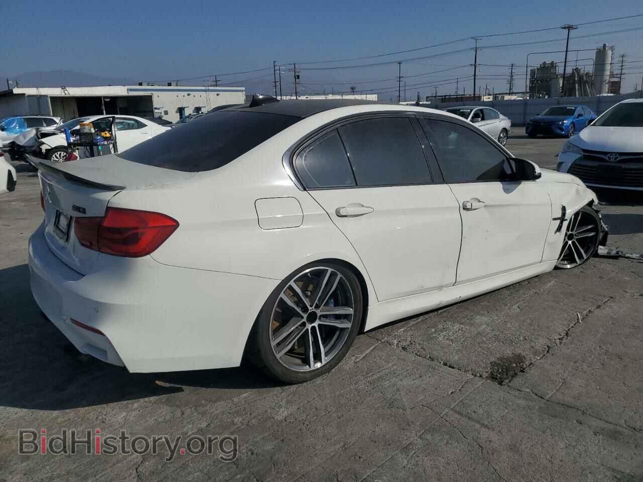 2017 BMW M3 - VIN: WBS8M9C38H5G85103 - Фото 3