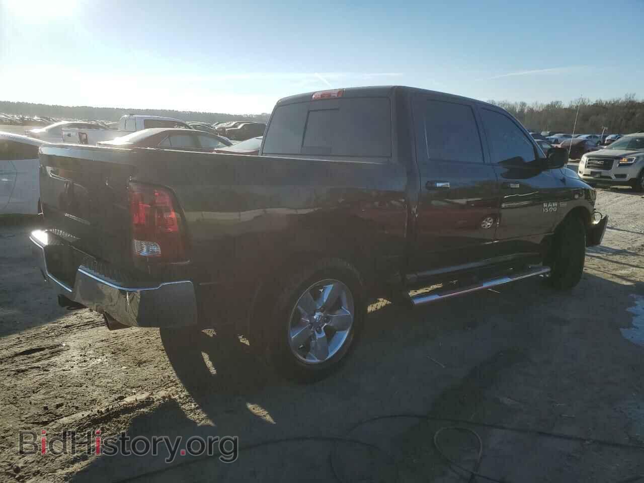 2017 RAM 1500 - VIN: 3C6RR6LT5HG563758 - Фото 3