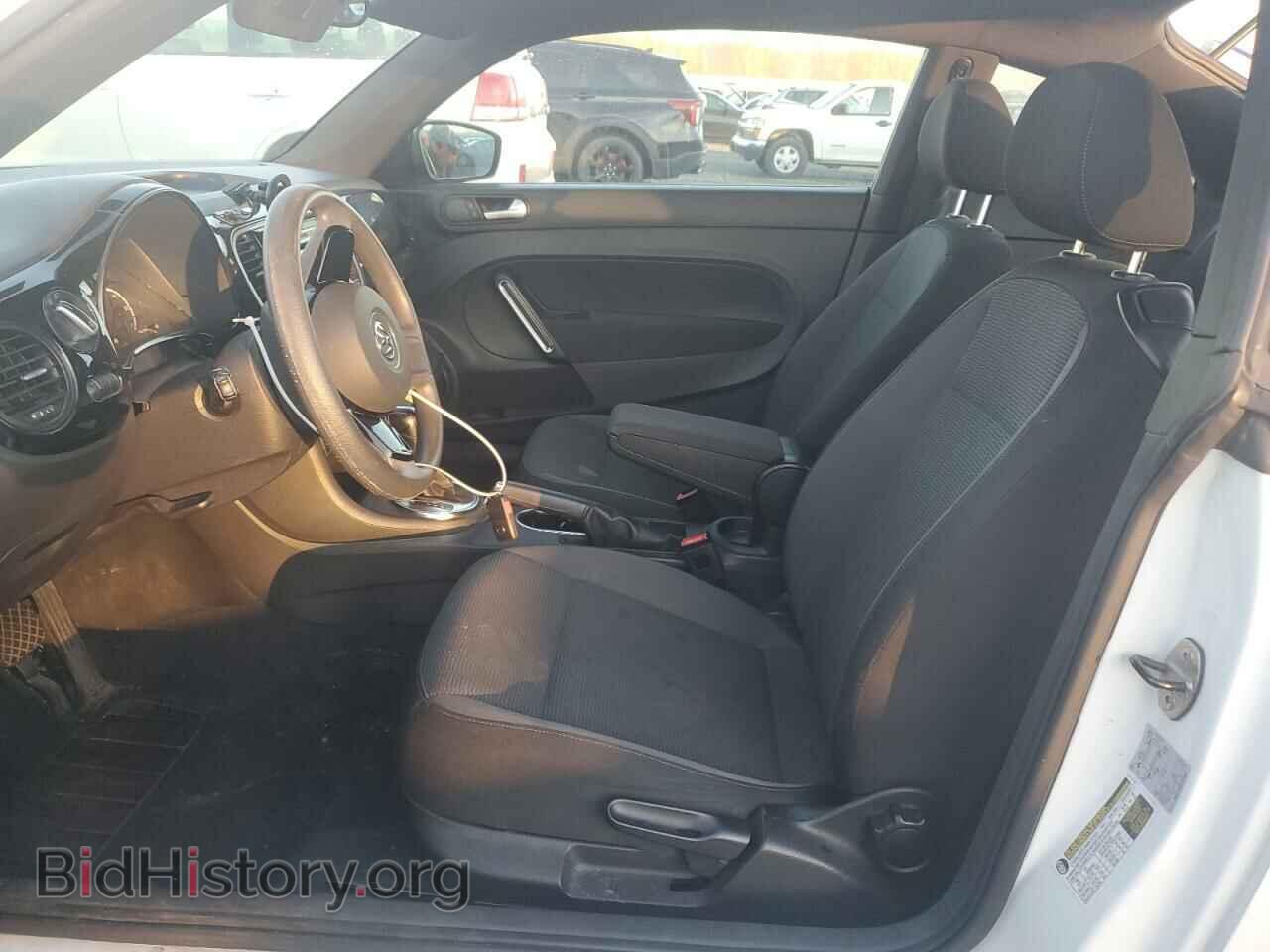 2013 VOLKSWAGEN BEETLE - VIN: 3VWFP7AT4DM665085 - Фото 7
