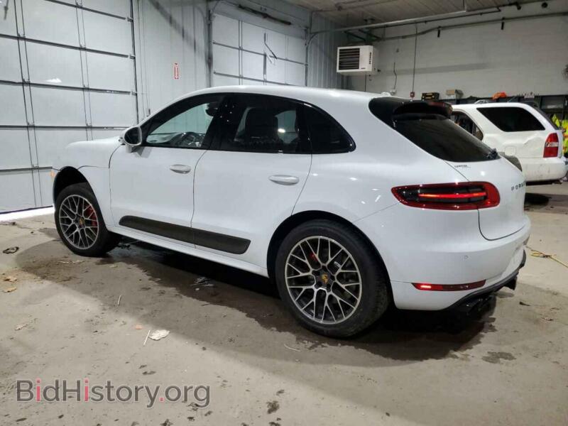 2016 Porsche MACAN (VIN WP1AF2A55GLB92502) — photo 2 of 13