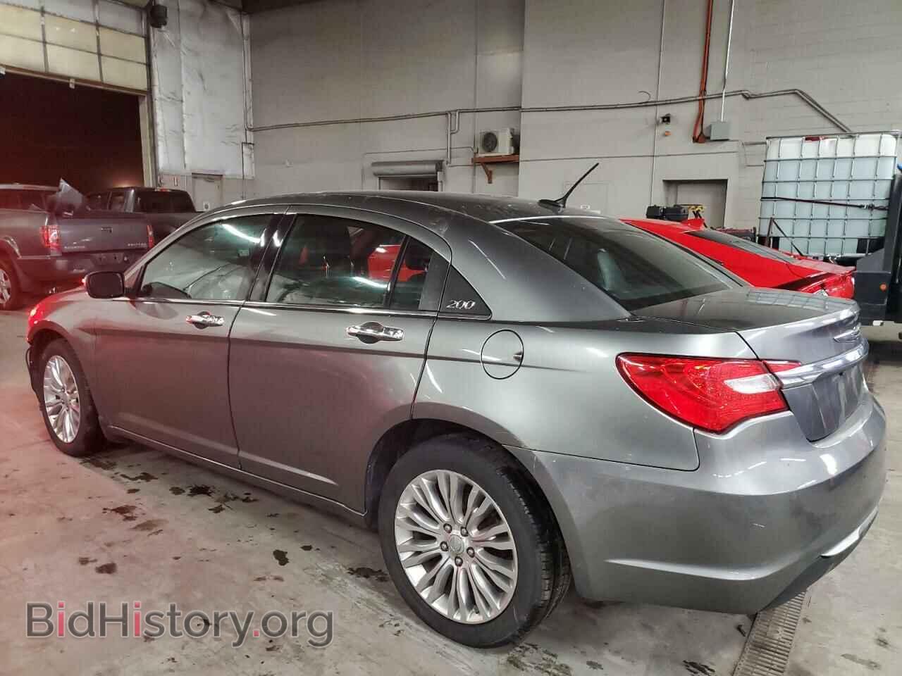 2012 CHRYSLER 200 - VIN: 1C3CCBCG1CN263926 - Фото 2
