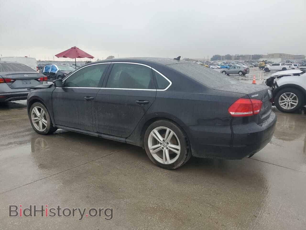 2014 VOLKSWAGEN PASSAT - VIN: 1VWBS7A32EC047733 - Фото 2