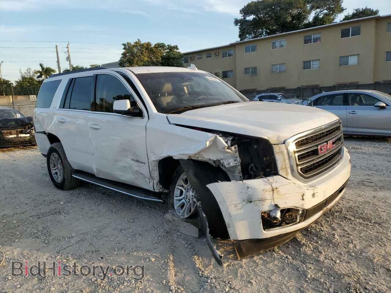2017 GMC YUKON - VIN: 1GKS1BKC7HR386615 - Фото 4
