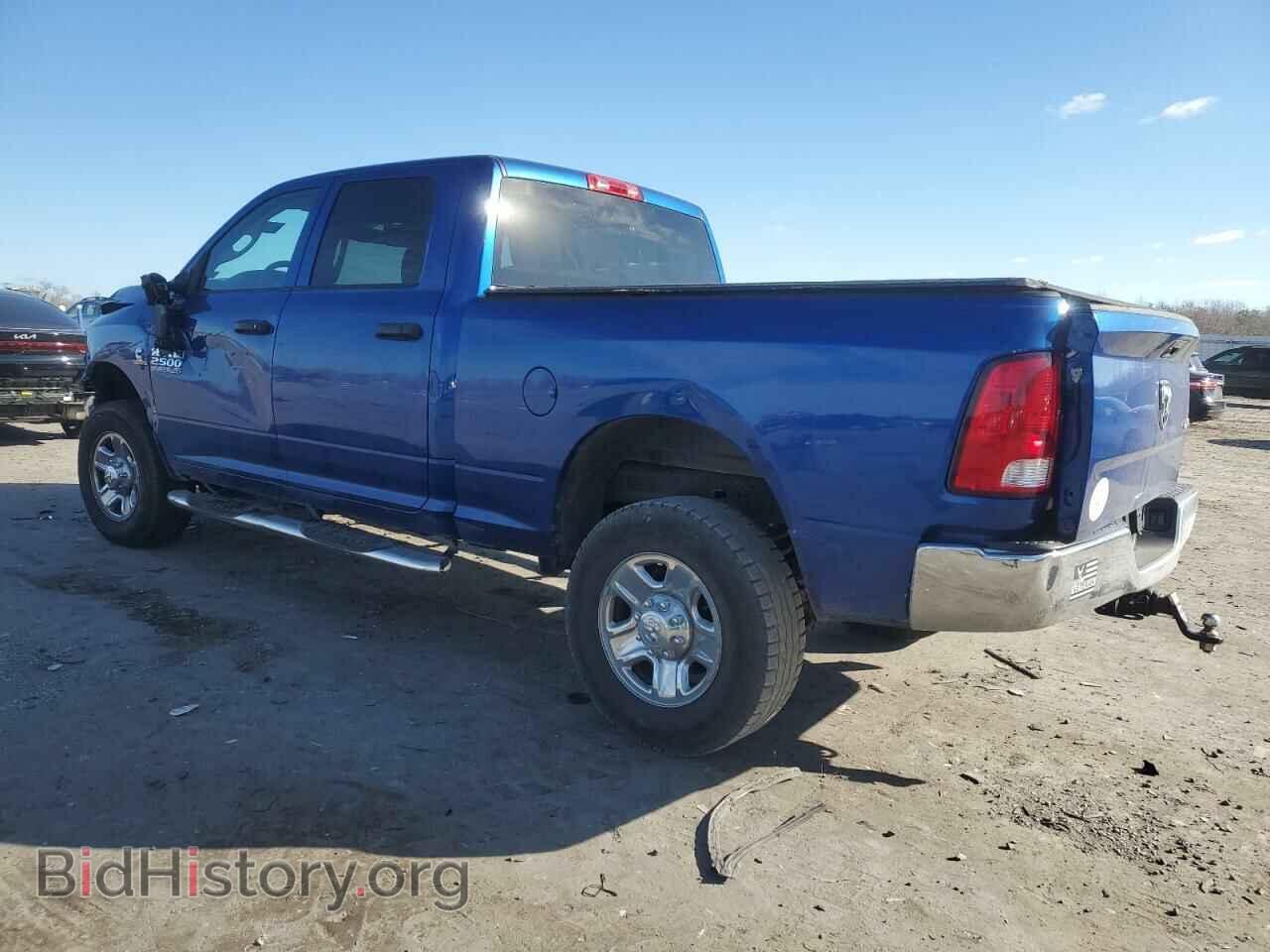 2018 RAM All Models - VIN: 3C6UR5CL2JG390565 - Photo 2