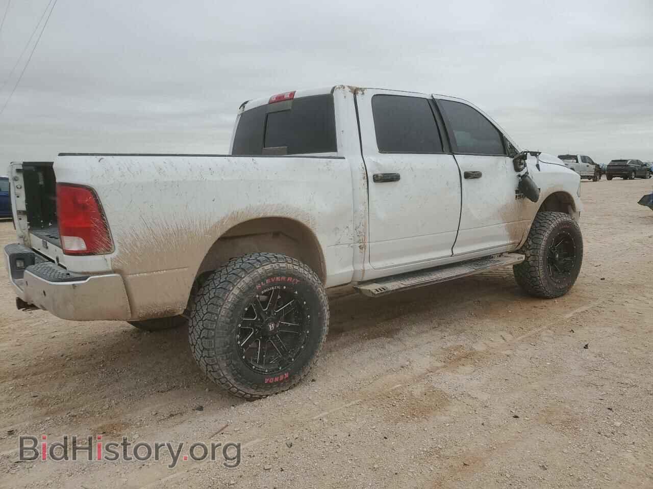 2016 RAM 1500 - VIN: 3C6RR7LT7GG352582 - Фото 3