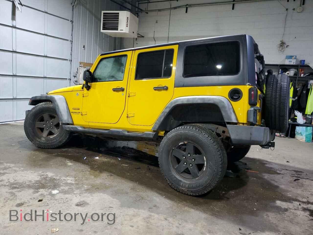 2011 JEEP WRANGLER - VIN: 1J4BA3H10BL529514 - Фото 2