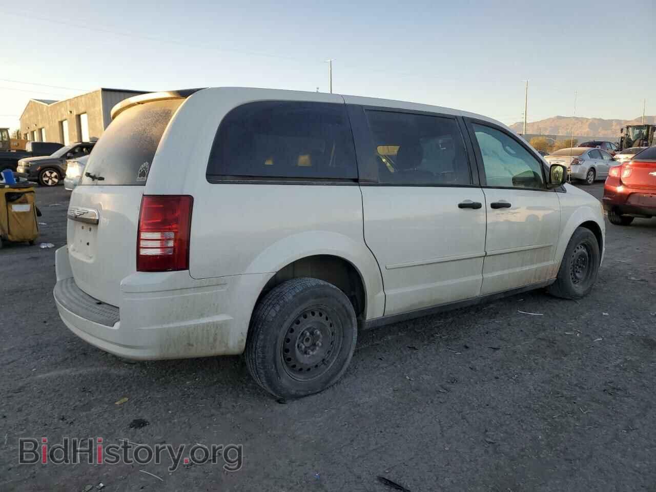 2008 CHRYSLER MINIVAN - VIN: 2A8HR44H98R118901 - Фото 3
