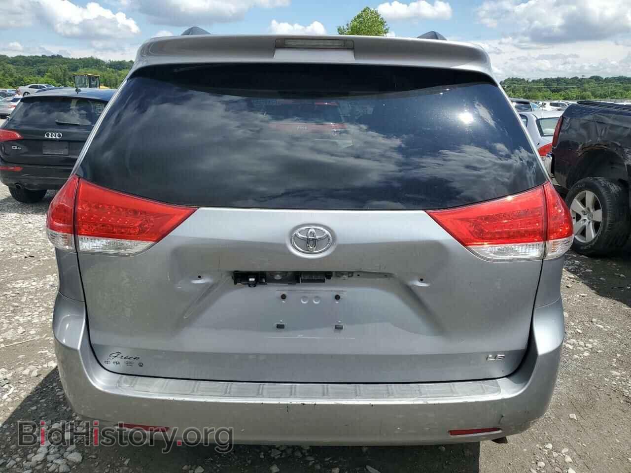 2011 TOYOTA All Models - VIN: 5TDKK3DC2BS051136 - Фото 6