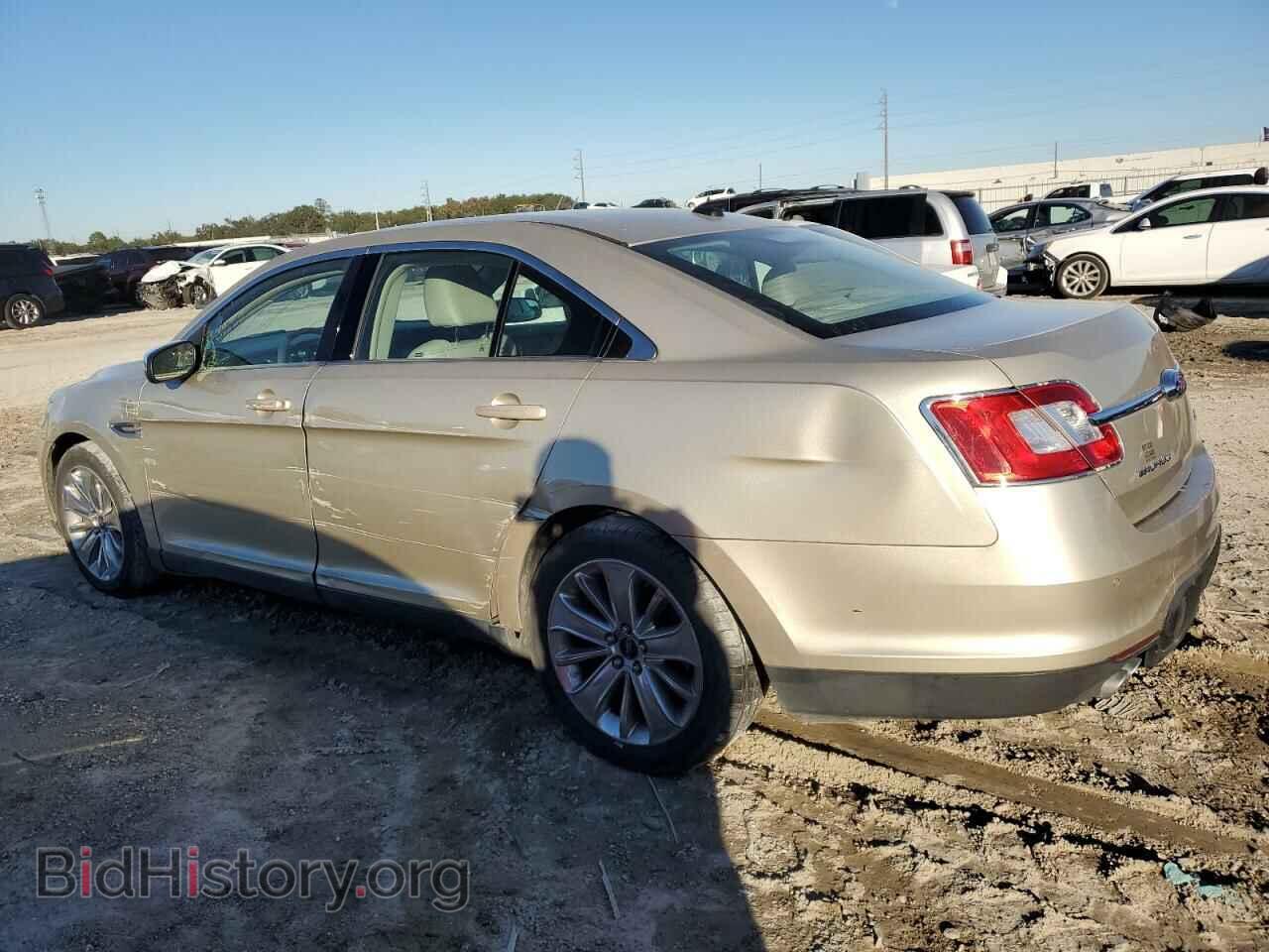 2011 FORD TAURUS - VIN: 1FAHP2FW2BG148477 - Фото 2