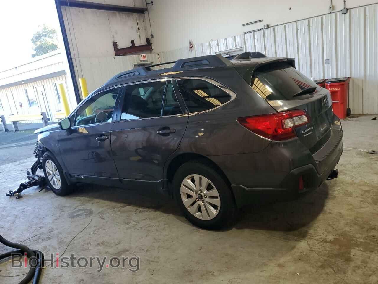 2018 SUBARU OUTBACK - VIN: 4S4BSAFCXJ3246639 - Фото 2