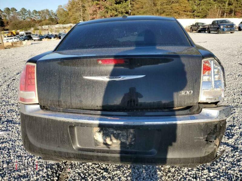 2014 Chrysler 300 (VIN 2C3CCAAG9EH327929) — фото 6 из 12