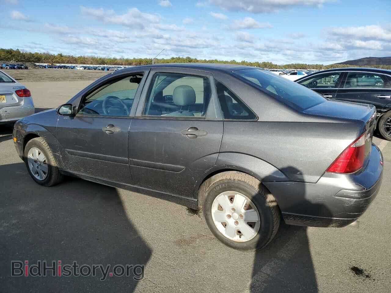 2007 FORD FOCUS - VIN: 1FAFP34N57W125375 - Фото 2