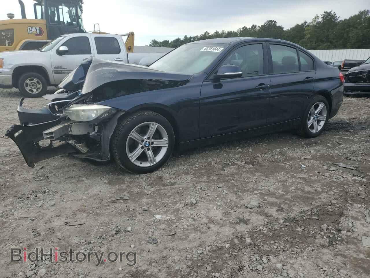Photo WBA3A5C54CF347117 - BMW 3 SERIES 2012