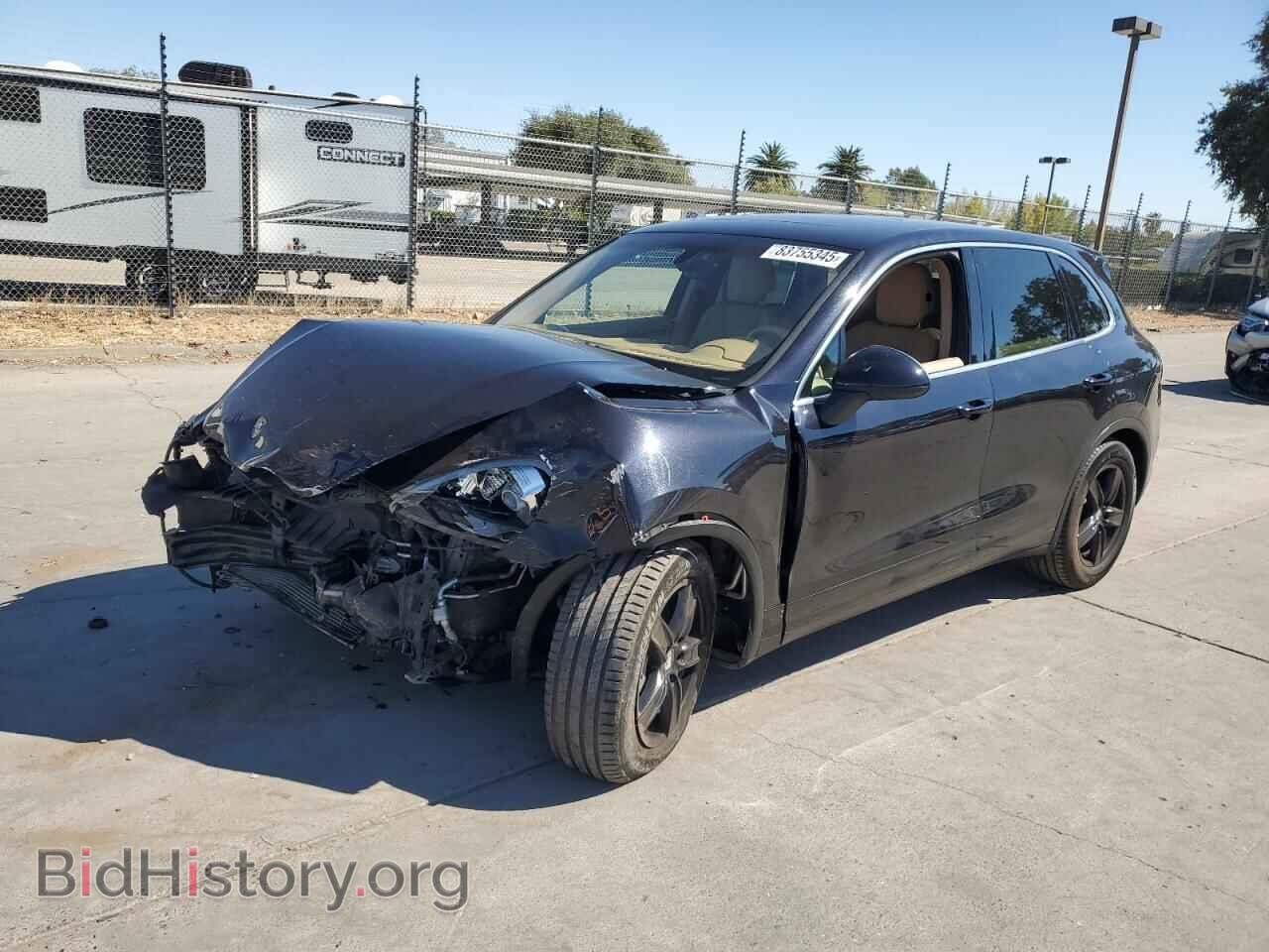 Photo WP1AB2A26BLA48631 - PORSCHE CAYENNE 2011