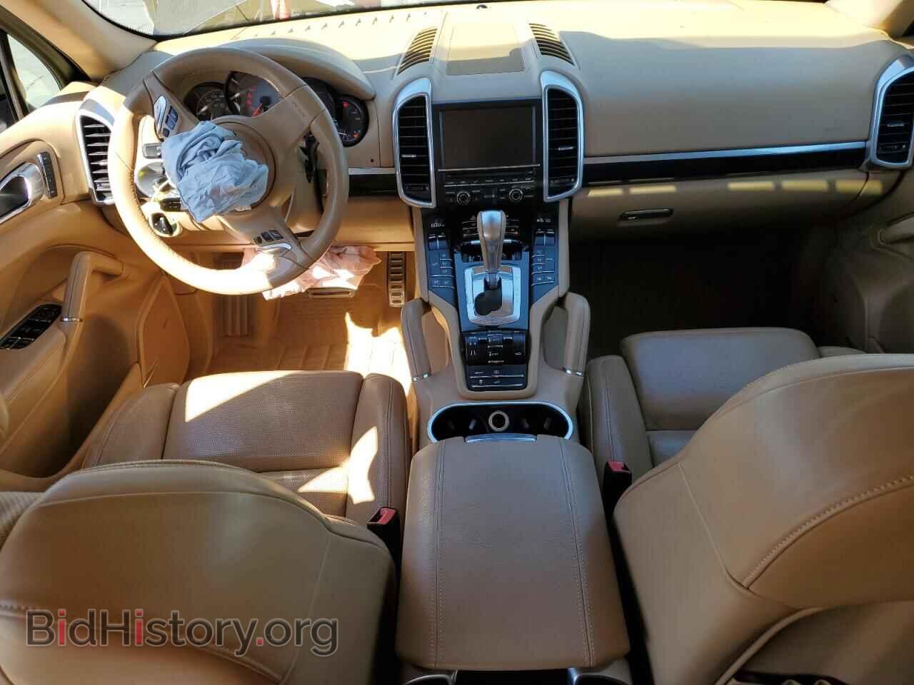 2011 PORSCHE CAYENNE - VIN: WP1AB2A26BLA48631 - Photo 8
