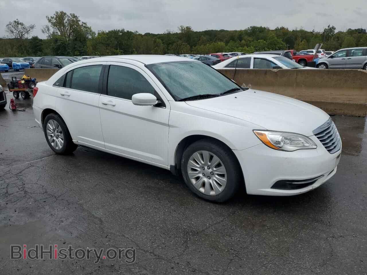 2014 CHRYSLER 200 - VIN: 1C3CCBAB2EN211120 - Фото 4