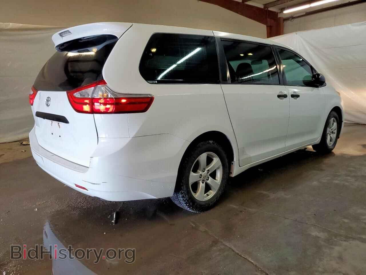 2017 TOYOTA All Models - VIN: 5TDZZ3DC8HS827952 - Фото 3