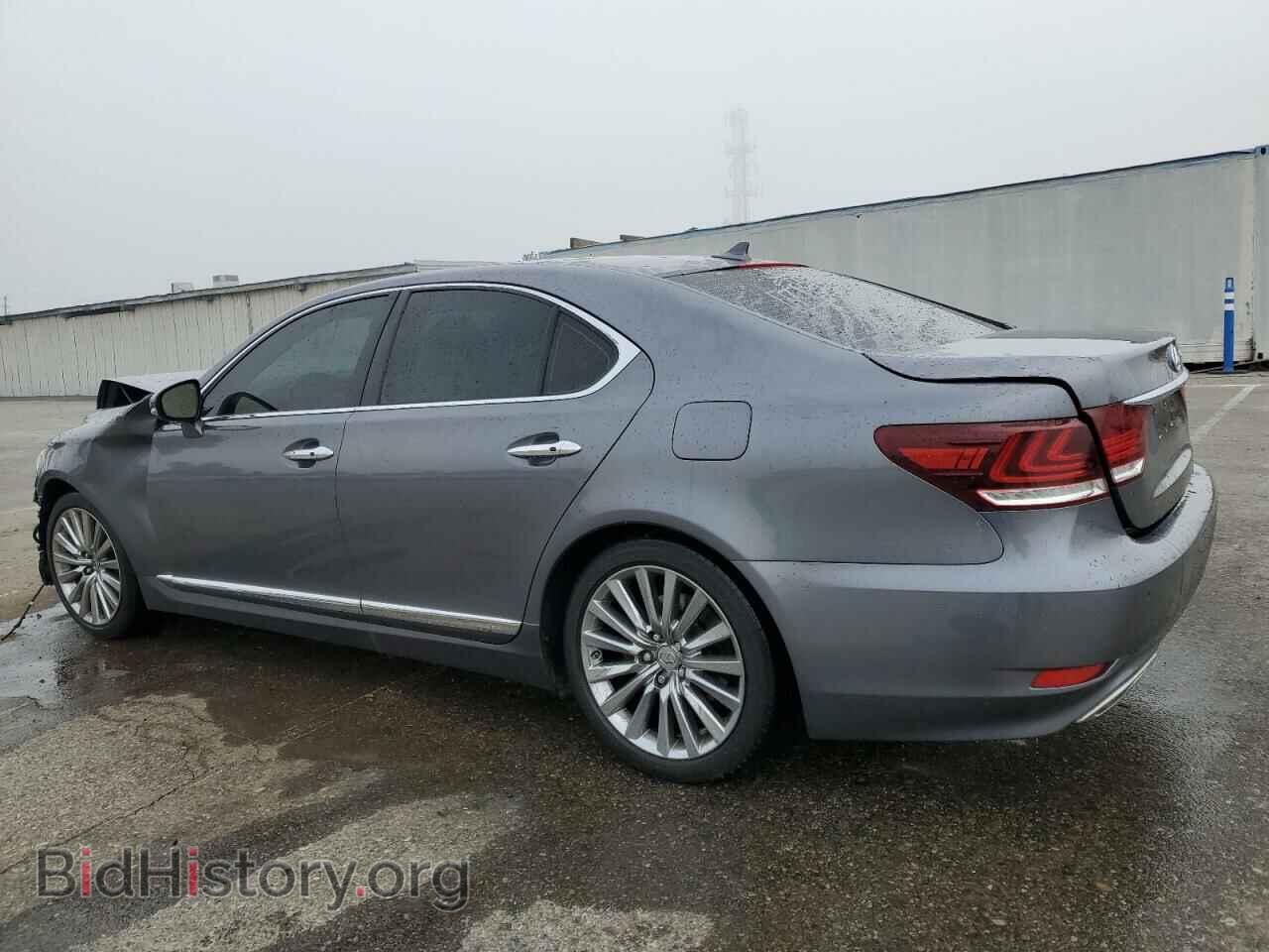 2013 LEXUS LS460 - VIN: JTHBL5EF8D5122901 - Photo 2