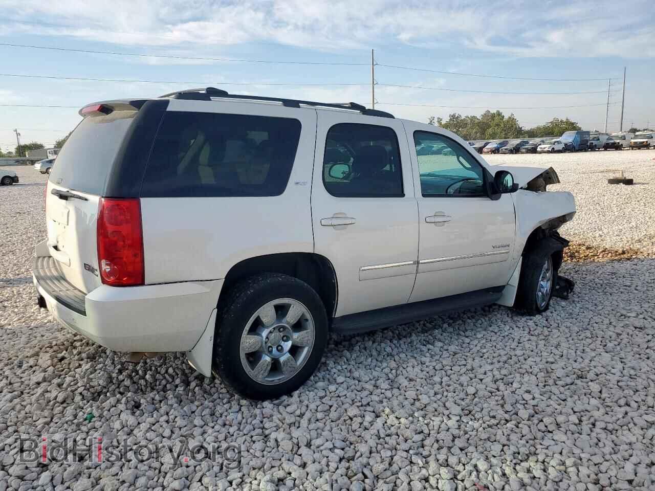 2011 GMC YUKON - VIN: 1GKS2CE06BR111409 - Фото 3